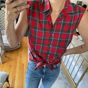 Vintage Levi’s Sleeveless Button Down Top